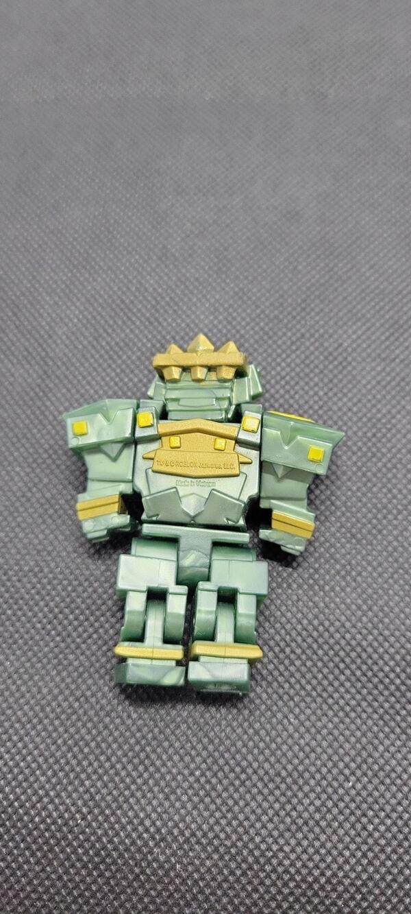 ROBLOX Series 8 Fantastic Frontier Guardian Figure